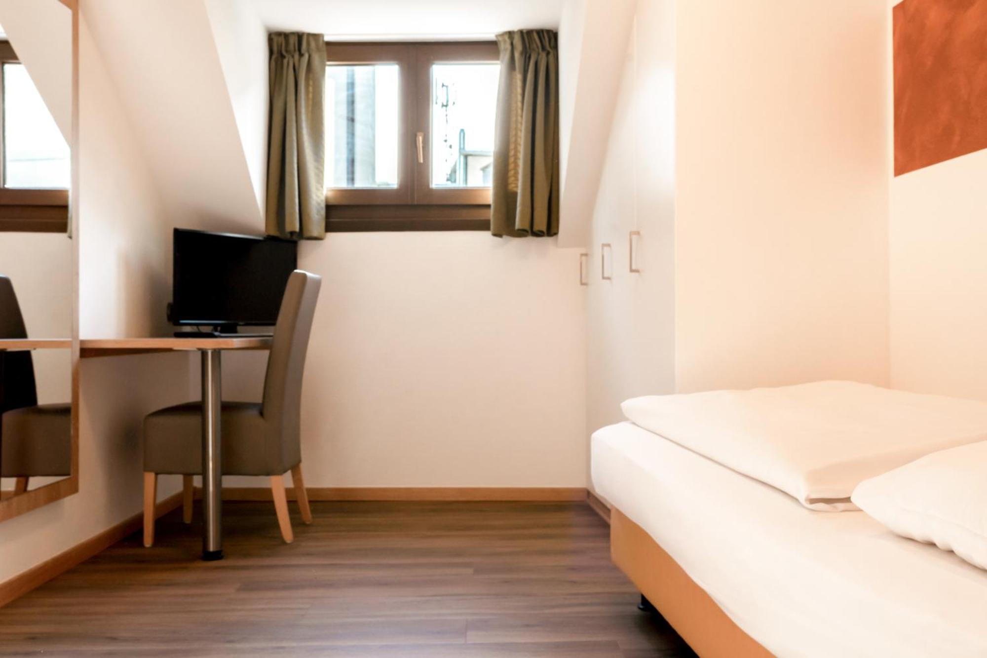 Feichter Hotel & Bistro Μπολζάνο Δωμάτιο φωτογραφία